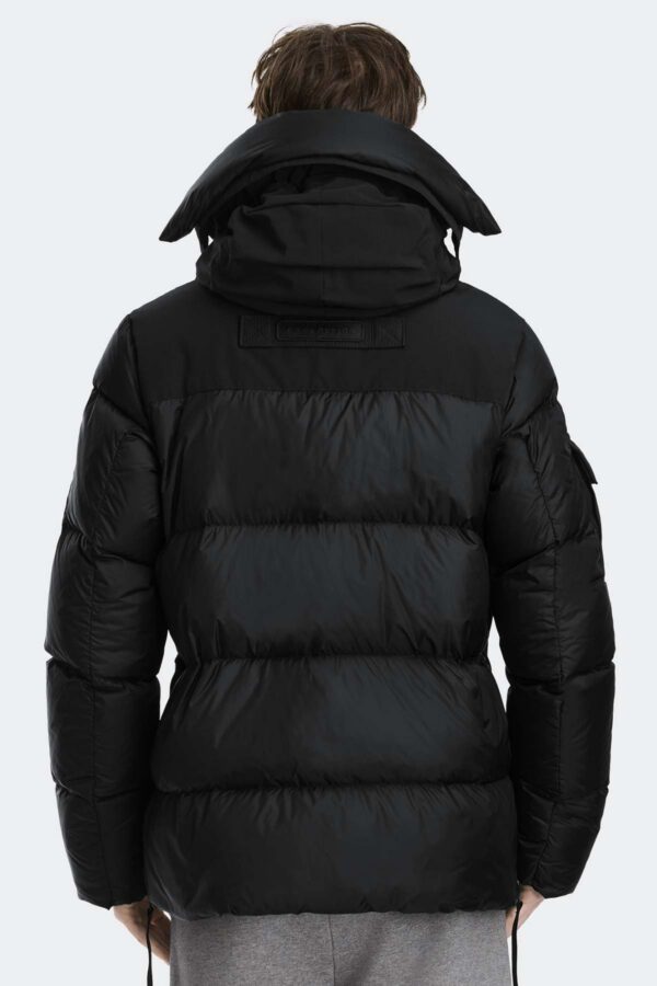 Paradigm Expedition Parka Black Label 2058MB